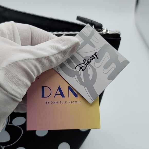 Disney Dani Minnie Mouse Polka Dot Cosmetic Case Pouch NEW #674 - Picture 8 of 8